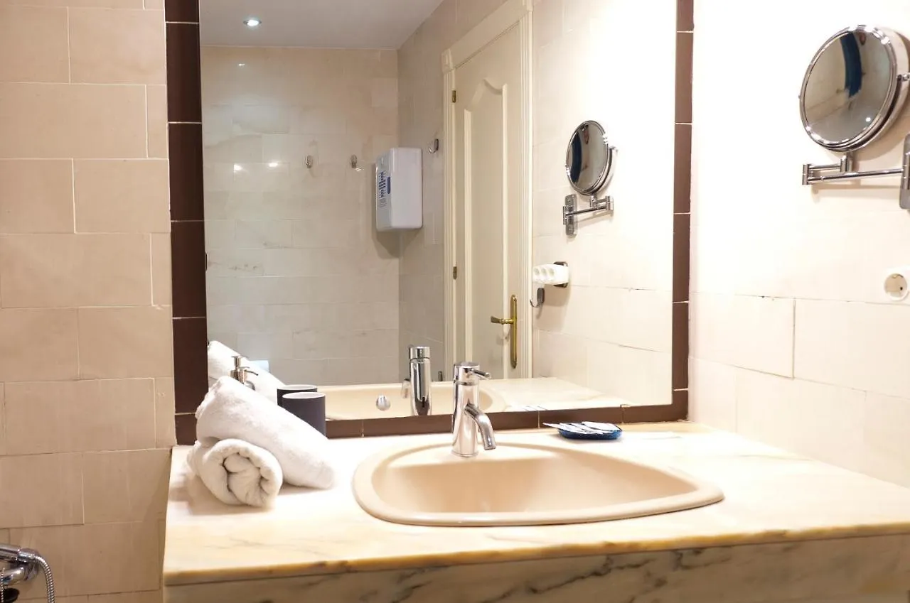 Apartamento Lubina Del Sol. 1ª Linea De Playa - By The Sea Sitio de Calahonda 0*,  Spain
