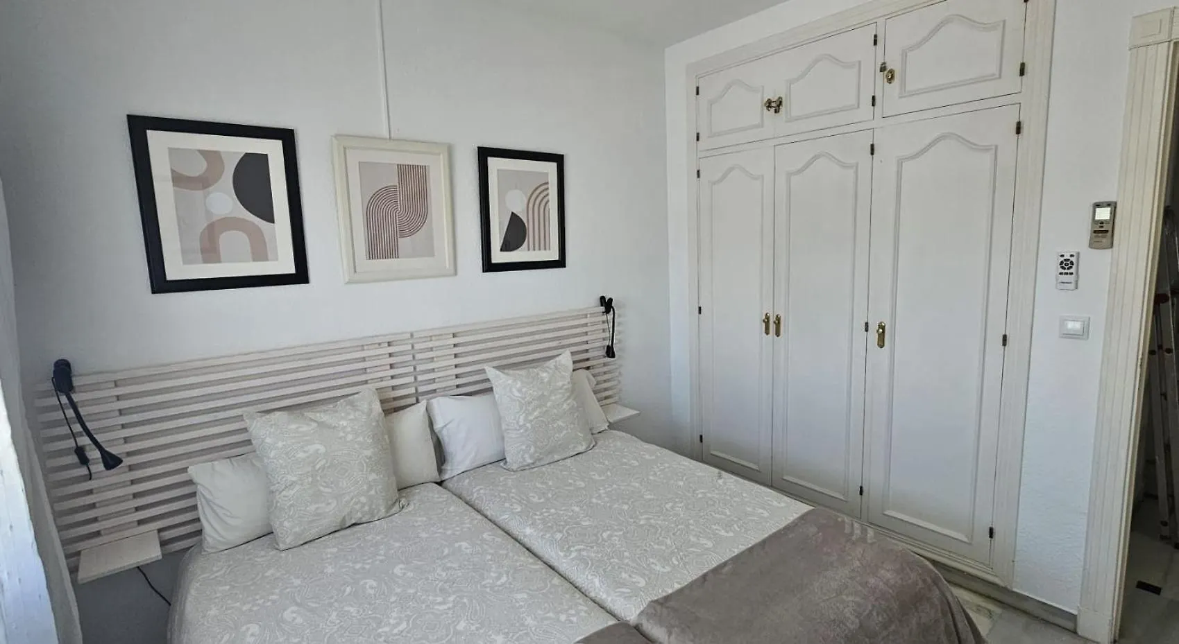 Apartamento Lubina Del Sol. 1ª Linea De Playa - By The Sea Sitio de Calahonda Spain